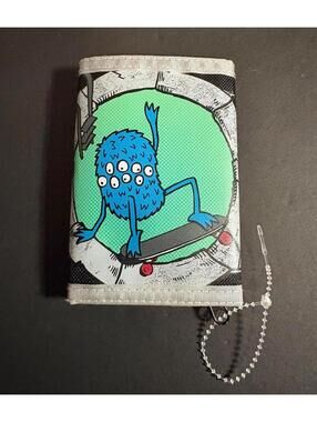 Shaun White Skateboarding Velcro Wallet Surf Monster Target 2008 New